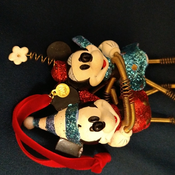 Disney Spring Skiing Mickey & Minnie Ornament - Picture 2 of 3